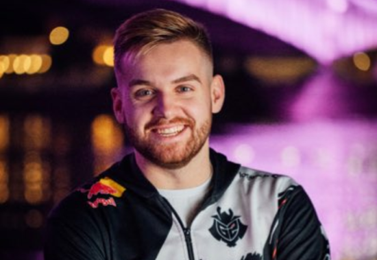 乖巧温柔 乖巧温柔