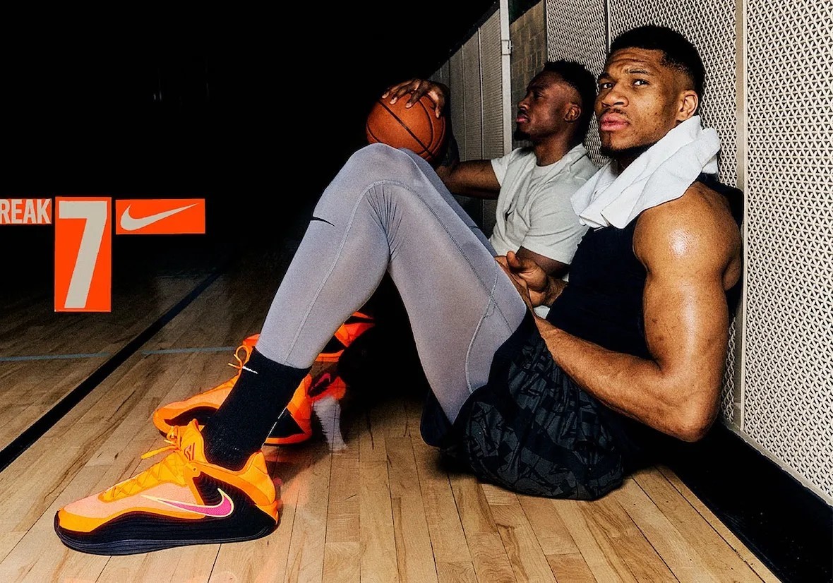 从品牌与士 从品牌与士