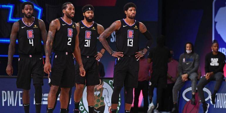 洁和对队友 洁和对队友